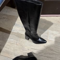Size 8 Nueva’s