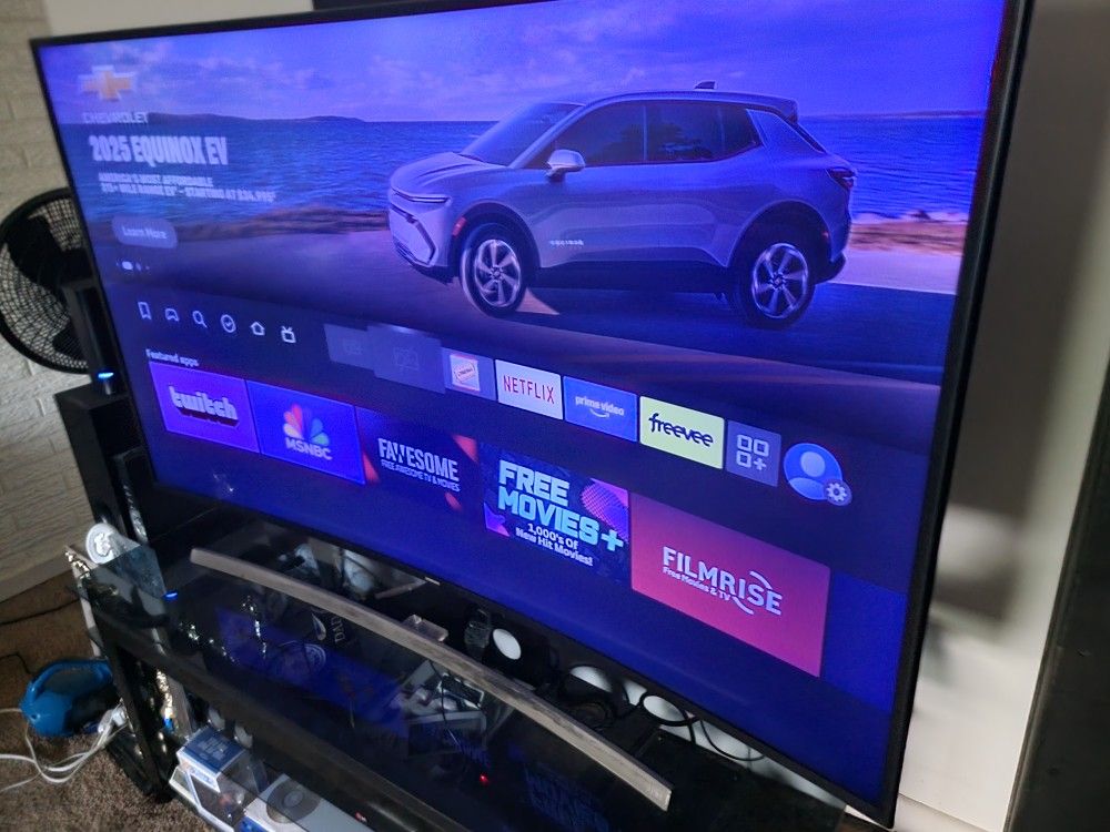 65" SAMSUNG CURVE TV