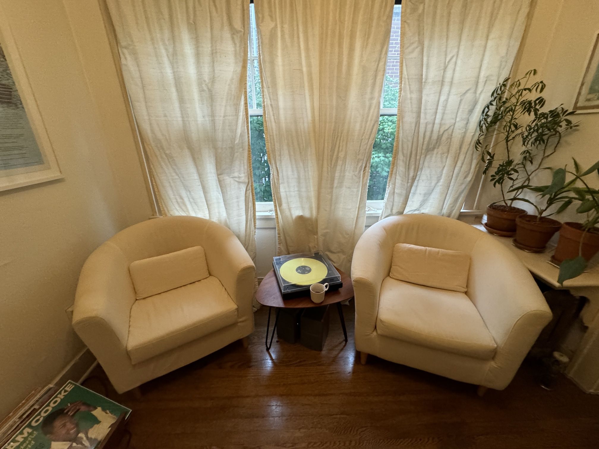 Set Of 2 Tullsta Accent Chairs