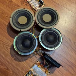 4 BOSE SPEAKERS  O.B.O