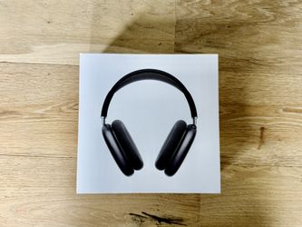 Apple - AirPods Max (Lightning)