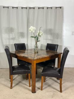 Square Faux-Marble Dining Table with 4 Chairs ASHLEY FURNITURE