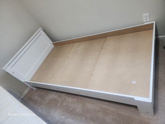 Twin size bed frame 