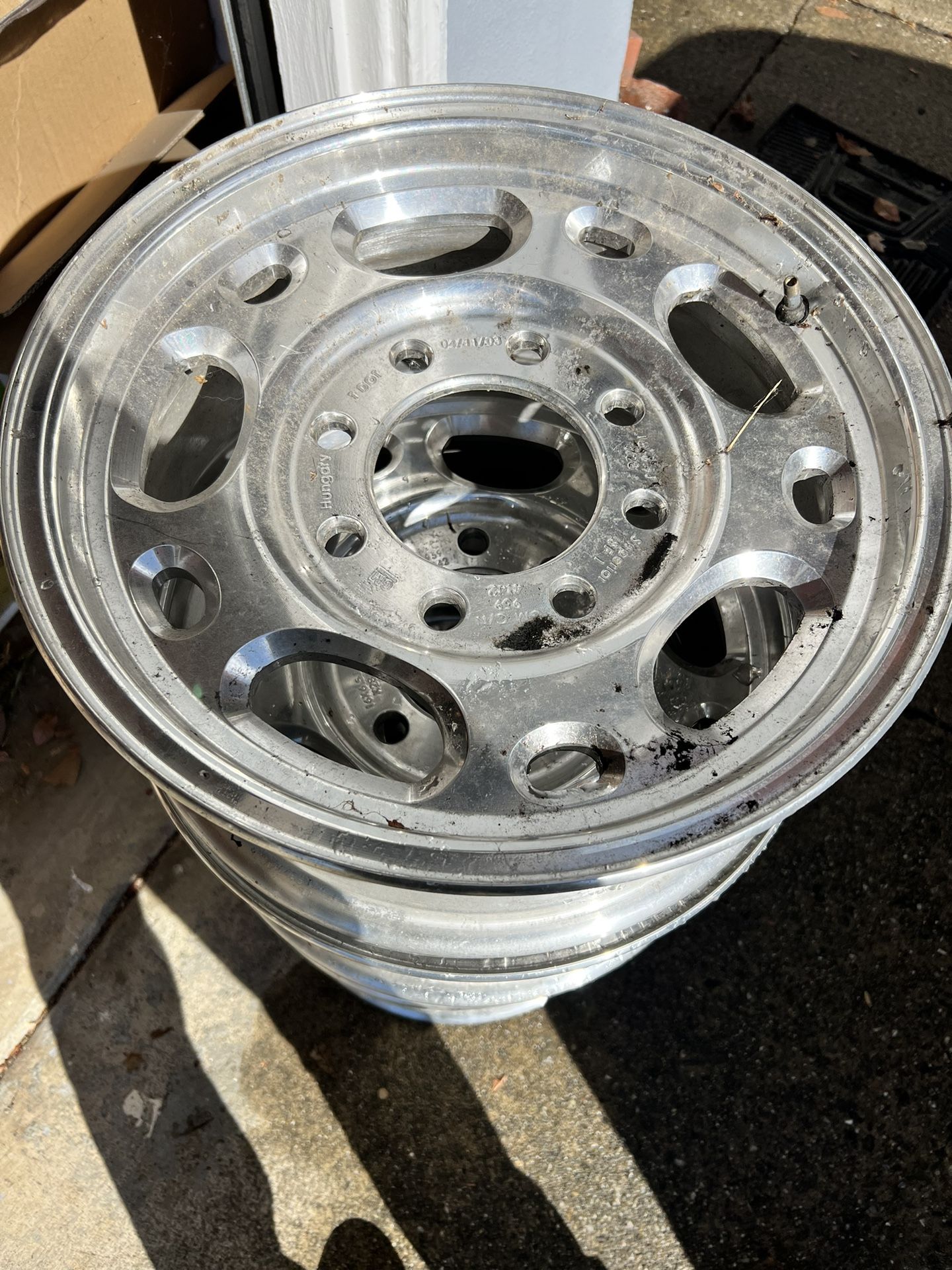 GMC Sierra 2500HD Wheels