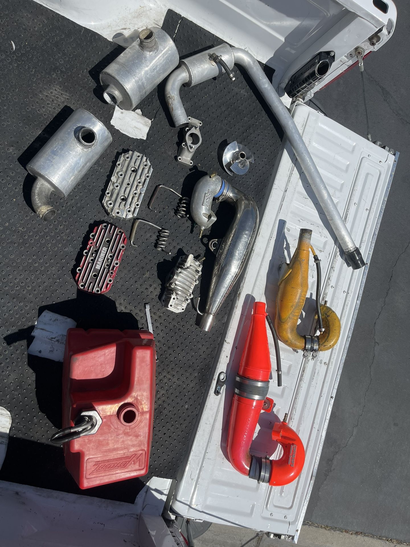 Kawasaki JS550 JS440 550SX parts