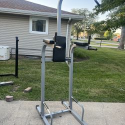 Power Tower - Pull Ups*dip Station*push Ups