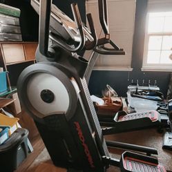 ProForm Carbon HIIT H7 Elliptical LIKE NEW