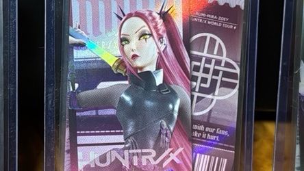 Huntr/X World Tour Mira SSR Trading Card