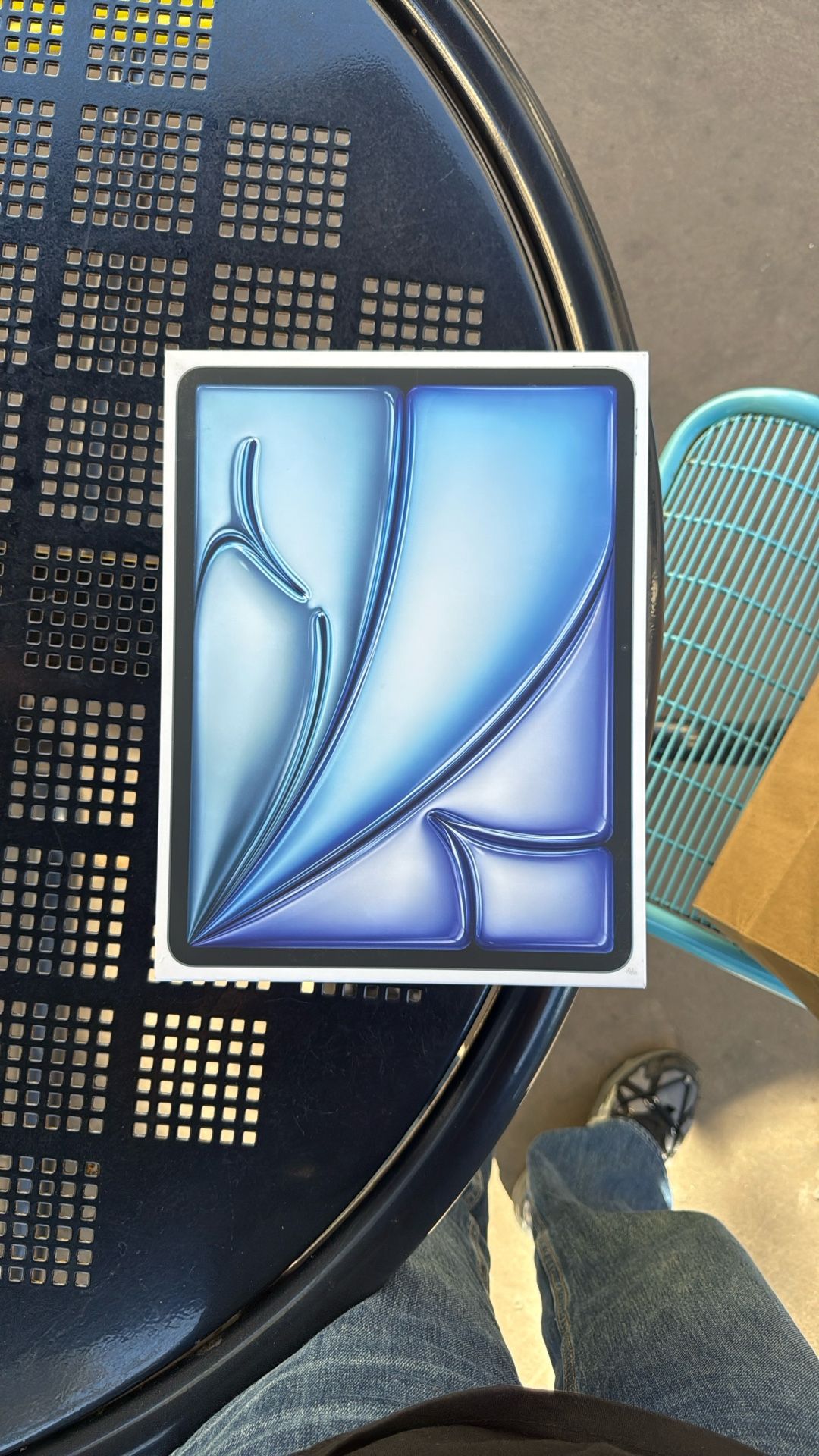 iPad Air M3 13” (2024) – 512GB – Brand New Sealed