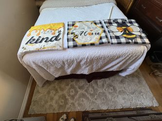 3 Pillow Cases 17x17. New No Tag