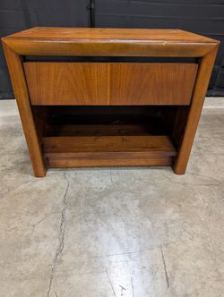 Lane Altavista Mid-Century Modern Wood Nightstand