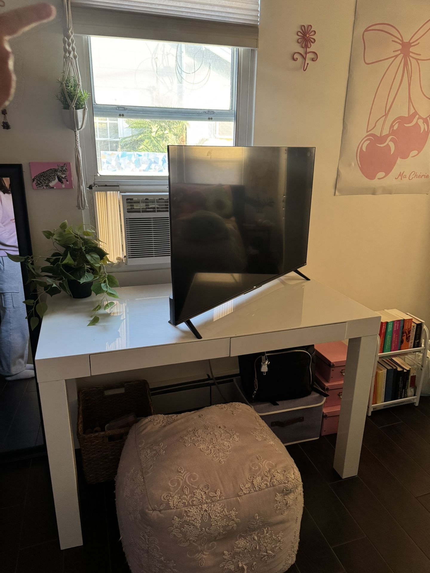 West Elm Parsons Desk Lacquer White 