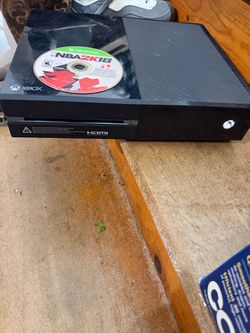 Microsoft Xbox One Console with Kinect