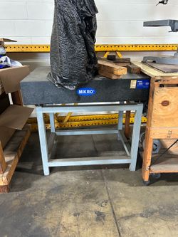 Mikro stone table