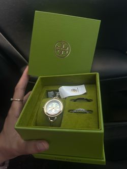 Tory Burch Miller Bangle Watch Set TBW6015SET