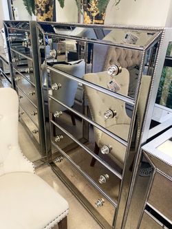 Mirrored Chest / Dresser