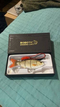 electric, USB-rechargeable robotic swimming lure