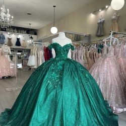 Beautiful Green Quinceanera Dress