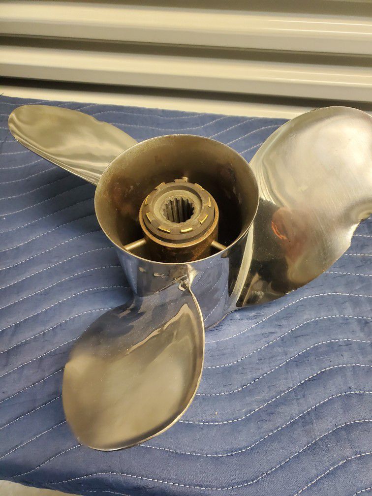 Stainless Steel Prop Damaged 