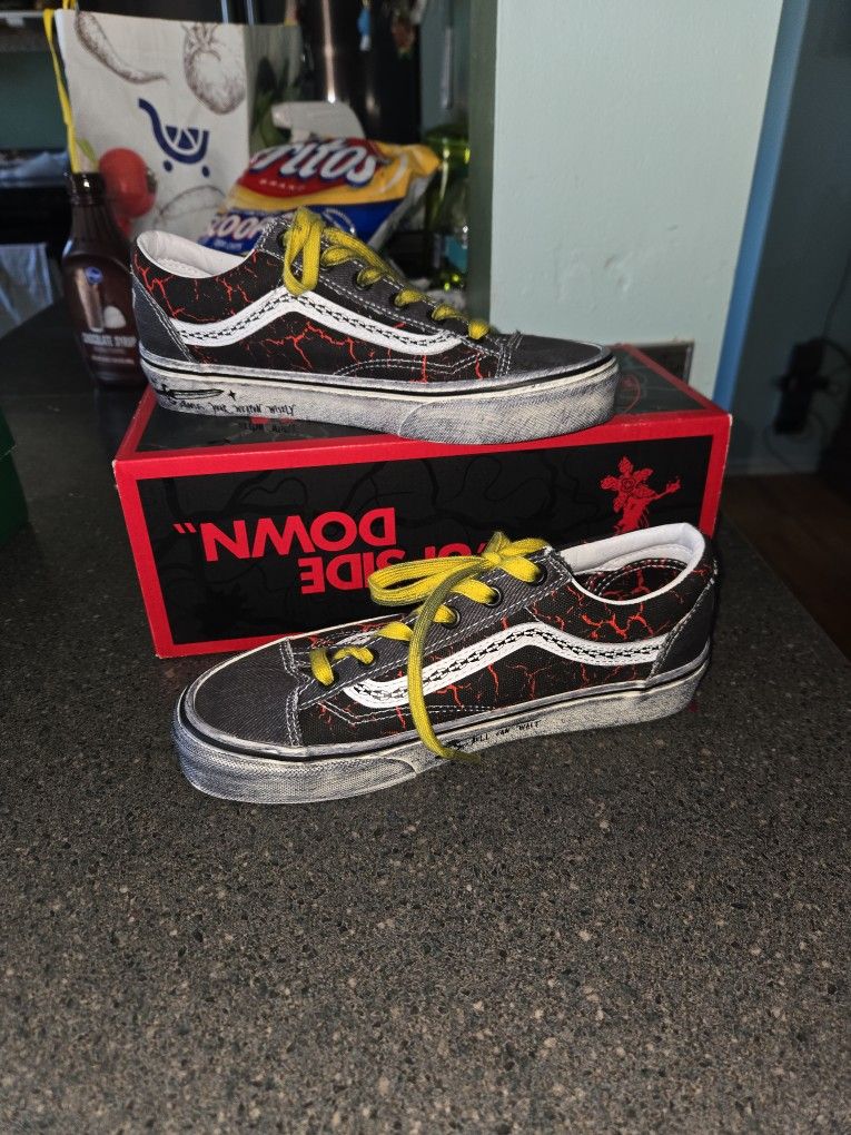 Stranger Things Hellfire Vans