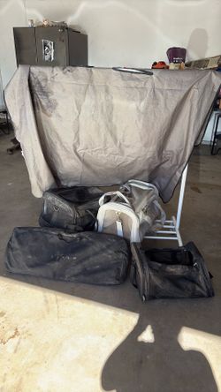 Pet carriers & car covers