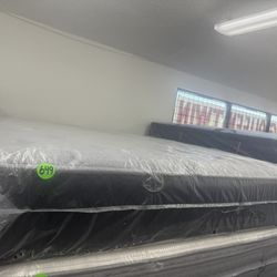 KING SIZE AMERICAN BEDDING MATTRESS & BOX SPRINGS BED SET