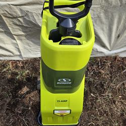 Electric Sun Joe wood chipper