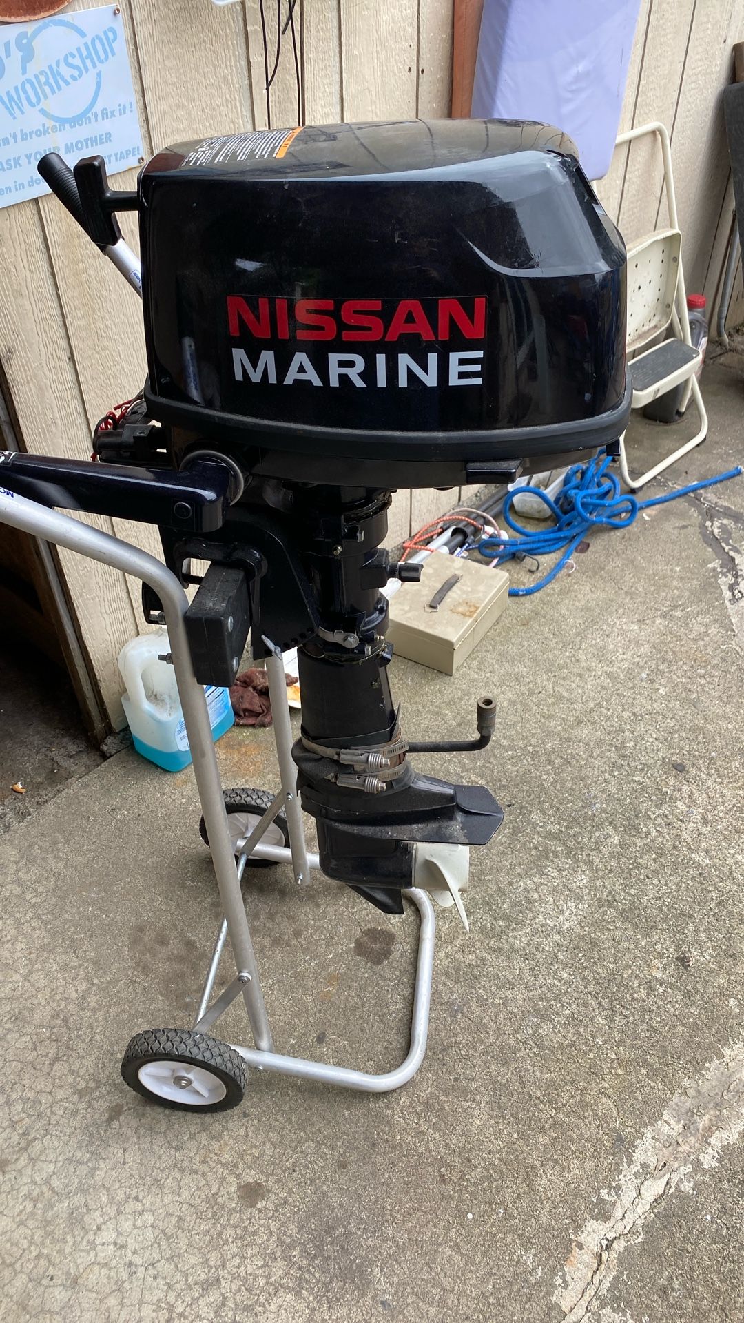 Outboard engine