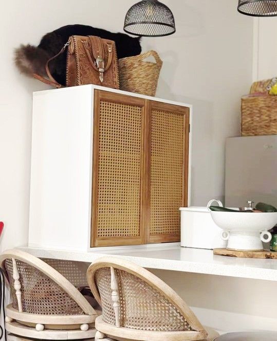 Kitchen Cabinet