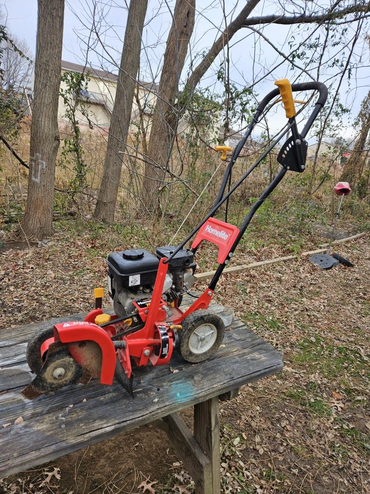 HOMELITE gas Edger, 2 Weed Wacker, 1 Blower