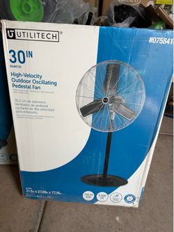 Utilitech 30” Pedestal Fan