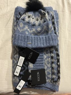 Toccin Stylish Beverly Fair Scarf & Hat Set