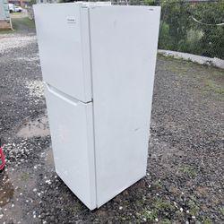 Frigidaire refrigerator