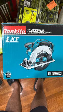 Makita 6-1/2 Circular Saw