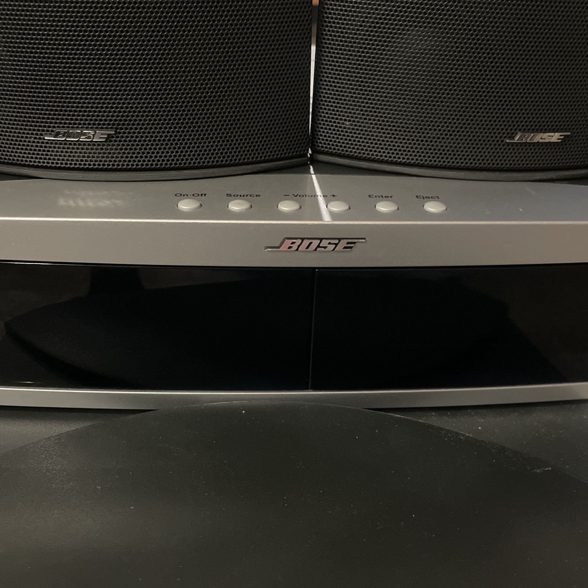 Bose Surround Sound model AV3-2-1 II Media Center