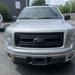 2013 Ford F-150 STX. 