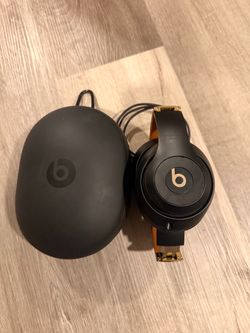 Beats Studio Pro Headphones with Case