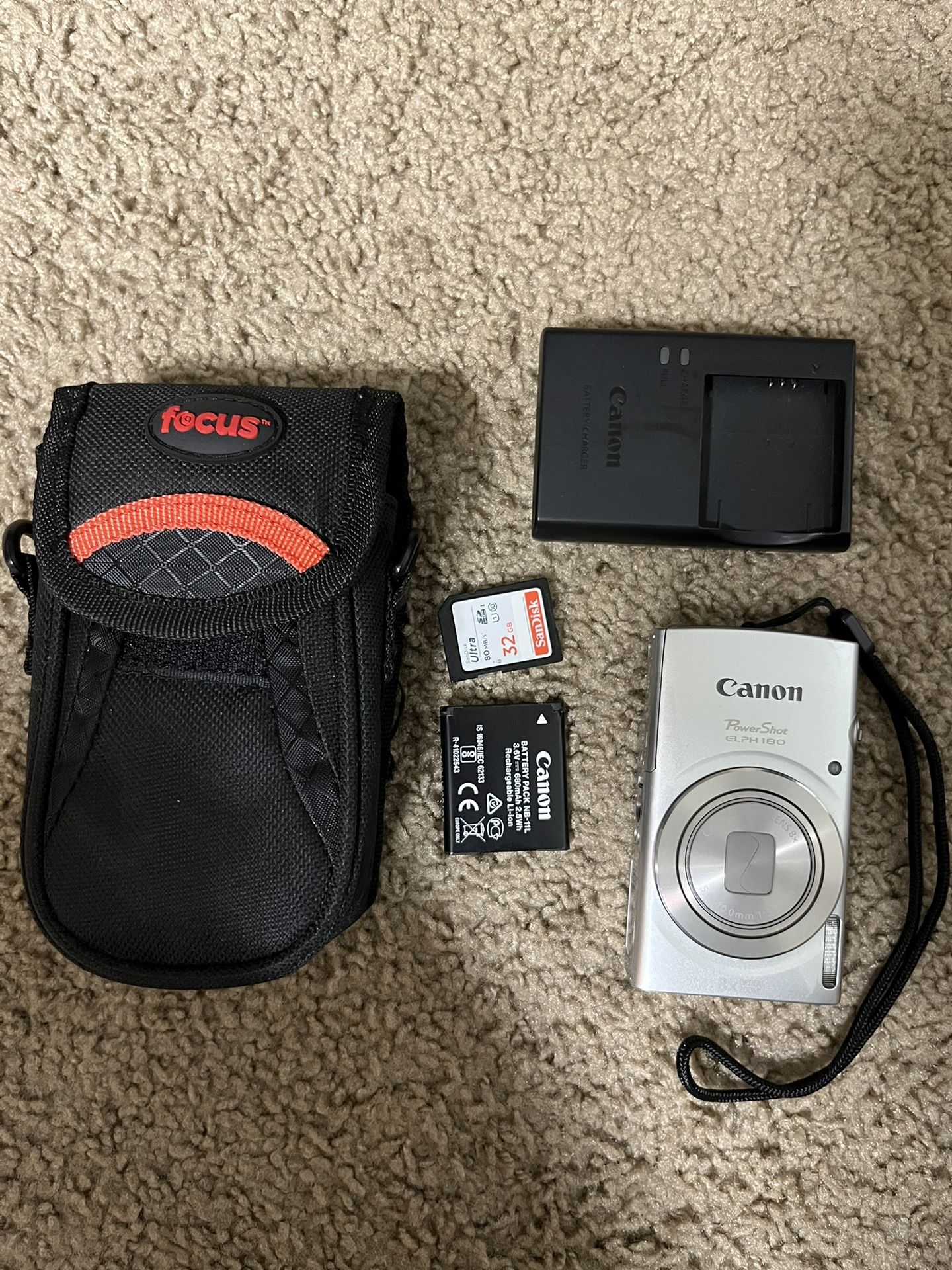 Canon PowerShot ELPH 180 Digital Camera (Silver)