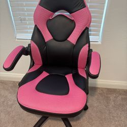Pink Gaming Chair! 
