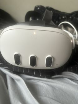 Meta Quest 3 512gb  +elite Strap (longer Battery Life)