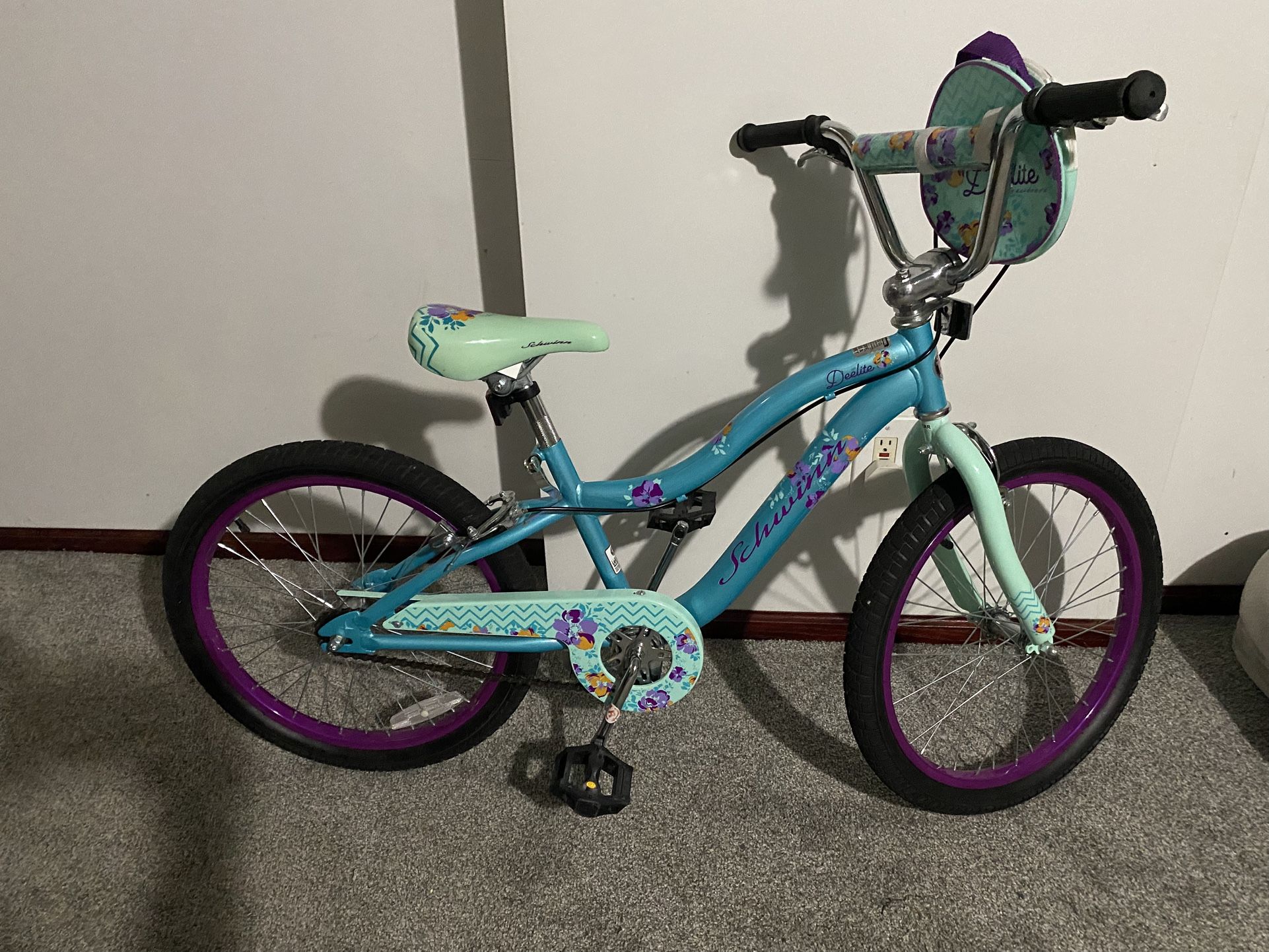 Schwinn Bike 20 In Like New