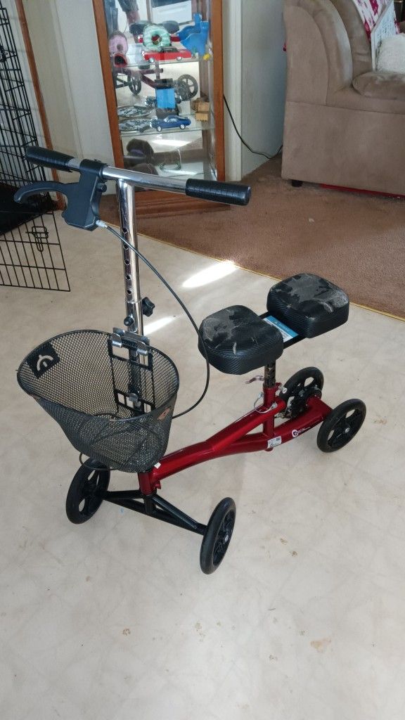 Knee Scooter
