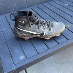 nike baseball metal cleats 