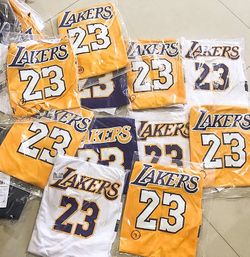 “LEBRON JAMES” LAKERS JERSEY! BRAND NEW! 🔥