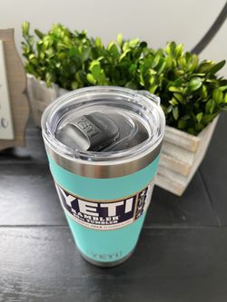 Yeti Rambler 20oz tumbler Thermo With Magnetic Lid for Sale in San Diego,  CA - OfferUp