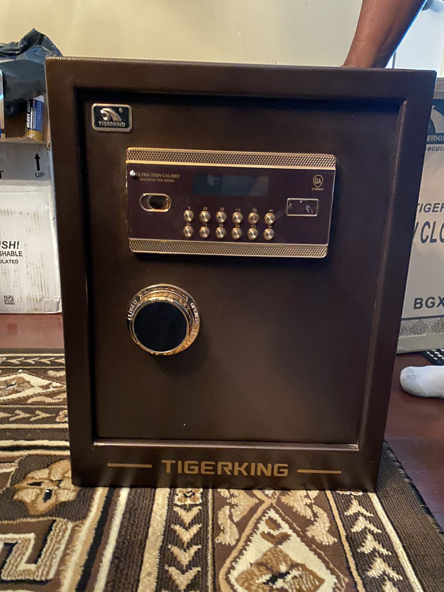 ElectronicDeluxe Digital Security Safe