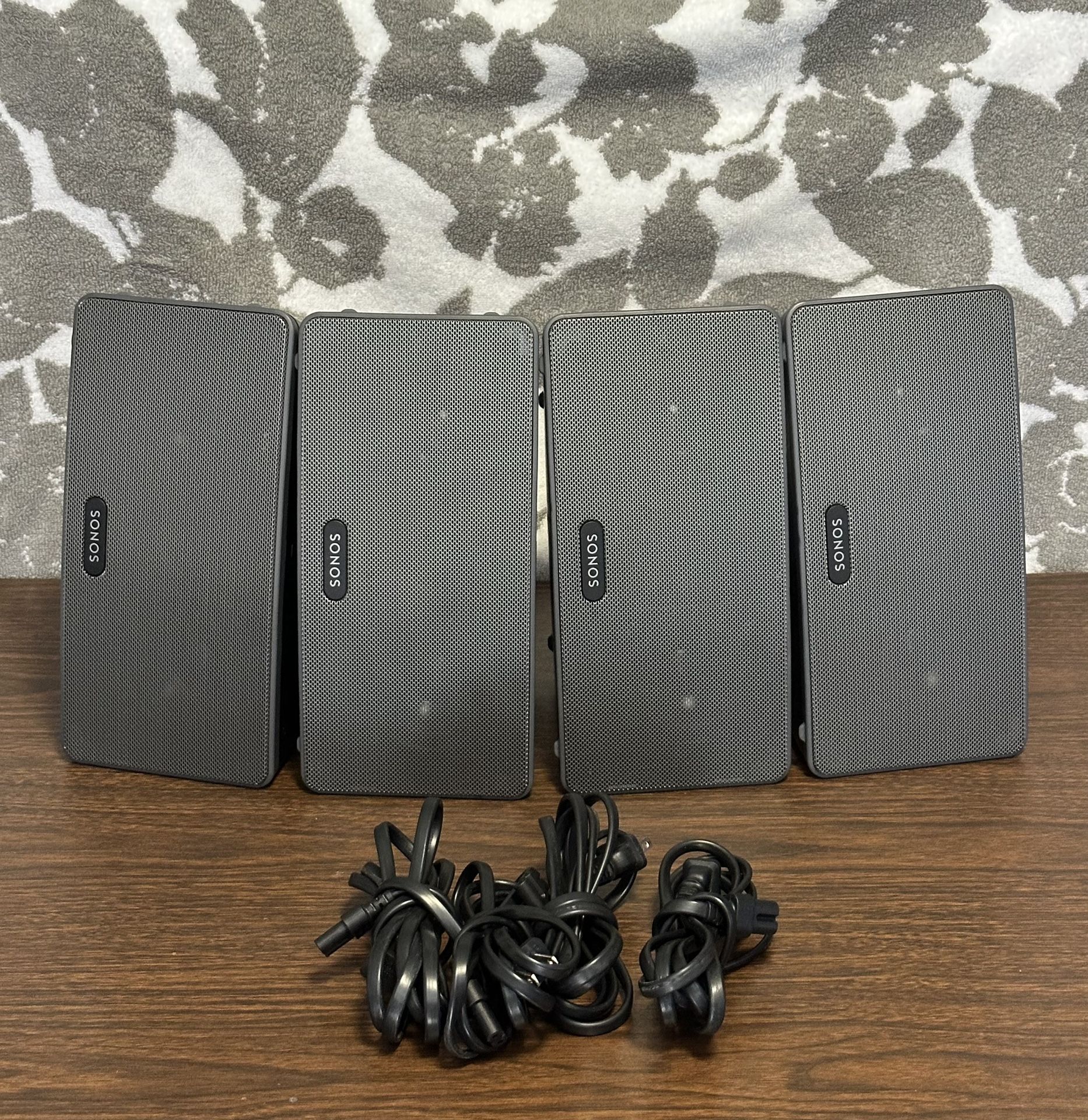 Sonos Play 3 Speakers!