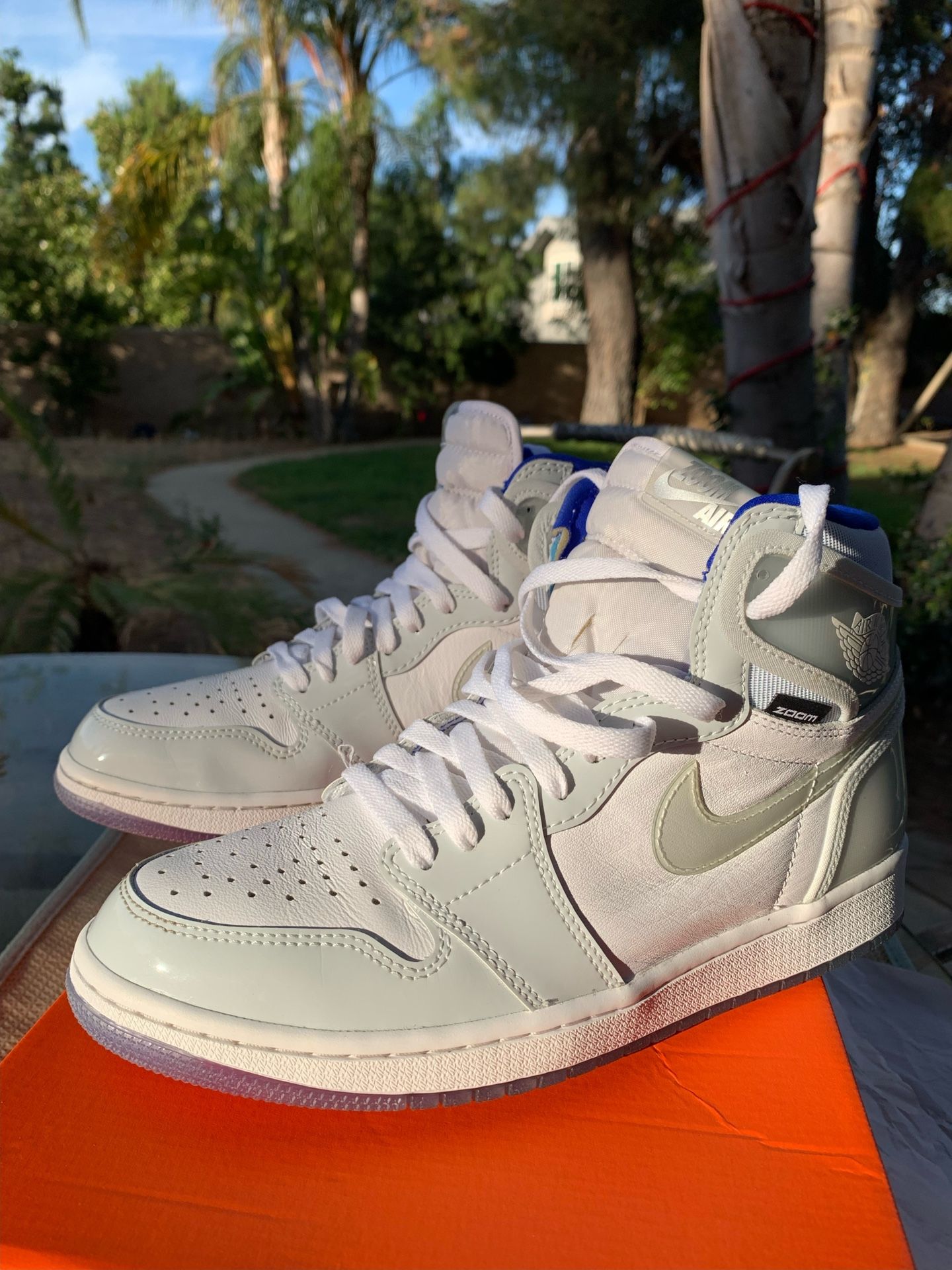 Jordan Retro High Zoom White Racer Blue
