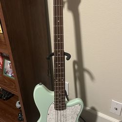 Mint green/blue Ibanez TMB-100 bass