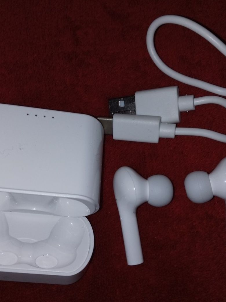 Brand New Sharper Image Airpod Style Bluetooth Earphones Extra Bass